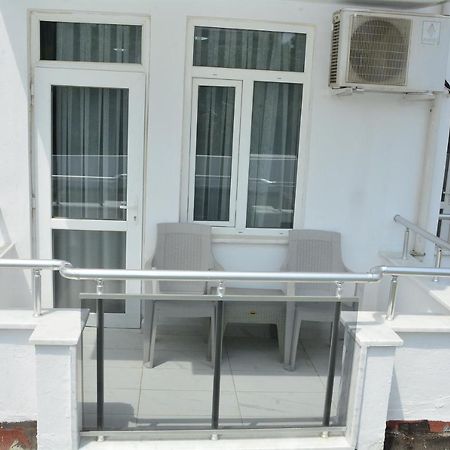 Rafael Hotel مانافجات المظهر الخارجي الصورة